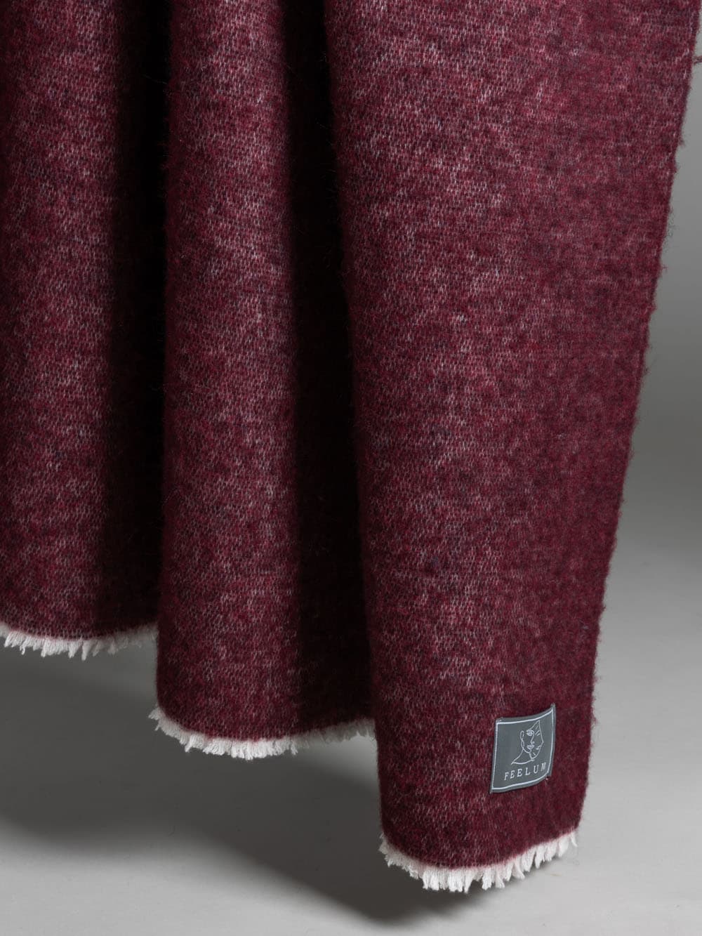 nuvola-plaid-marsala2.jpg