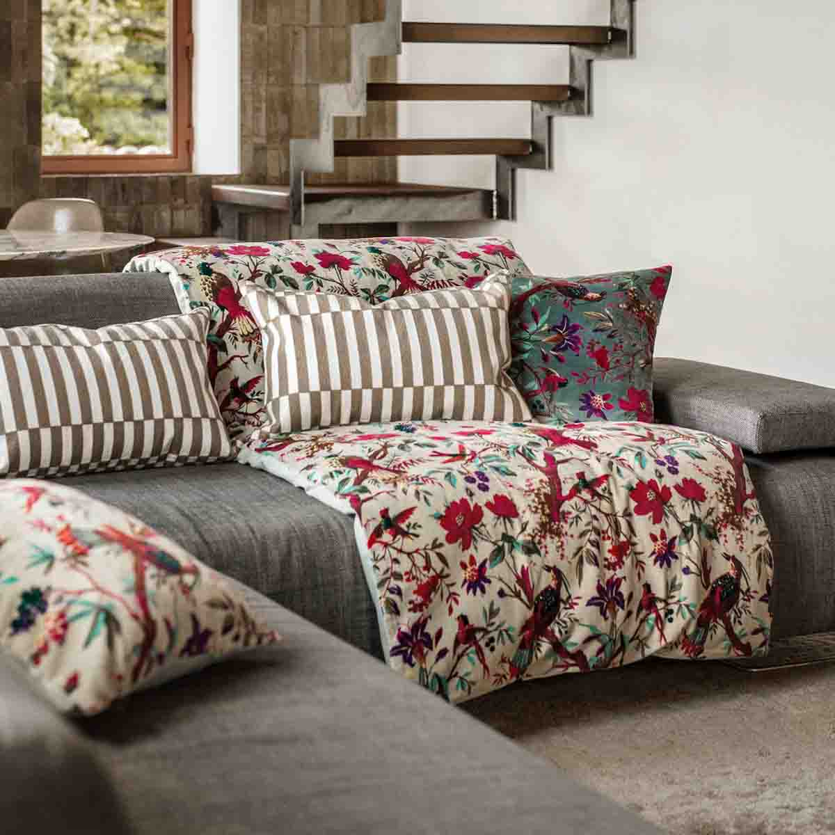 COUSSIN-CANCUN-BIRDY_5000x.jpg