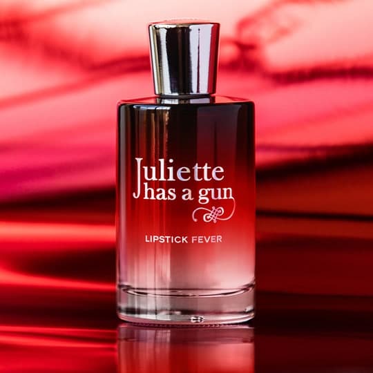 JULIETTE HAS A GUN - Lipstick Fever