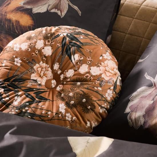 charlize_cushion_cashew.jpg