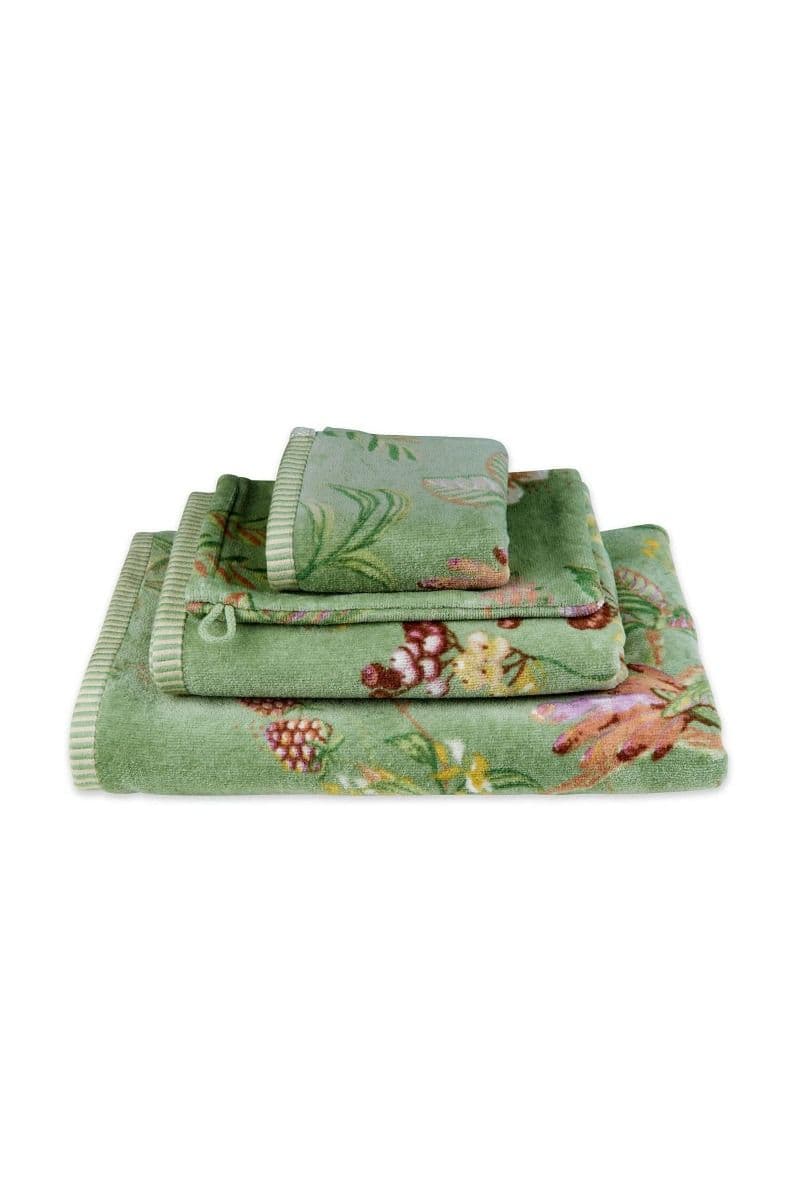secret_garden_green-stapel_lr_2.jpg