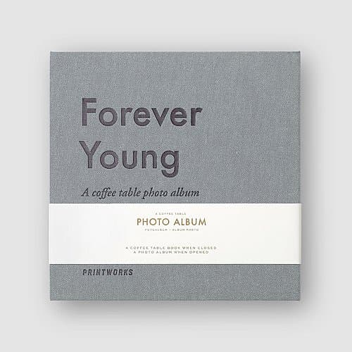printworks_photoalbum_forever_young_2_cfdca288-b186-4533-ab81-b2de1c9191be.jpg