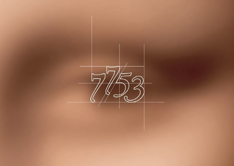 7753 – Histoires de Parfums