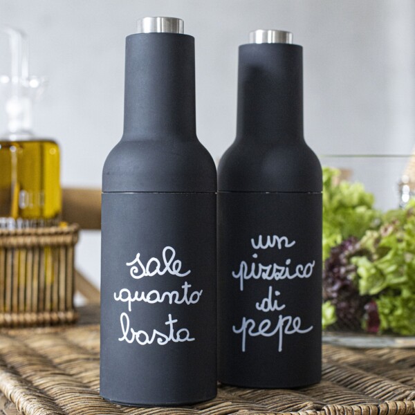 SIMPLE DAY – MACINA SALE ELETTRICO UN PIZZICO DI PEPE