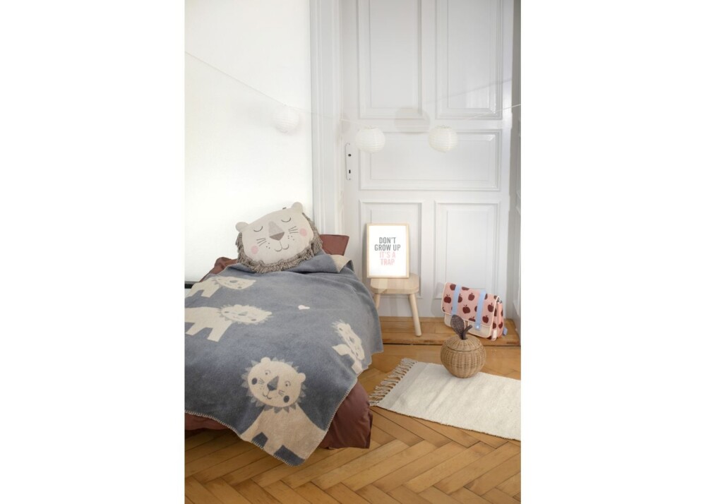 DAVID FUSSENEGGER - Cushion filled Lion Juwel - immagine 2