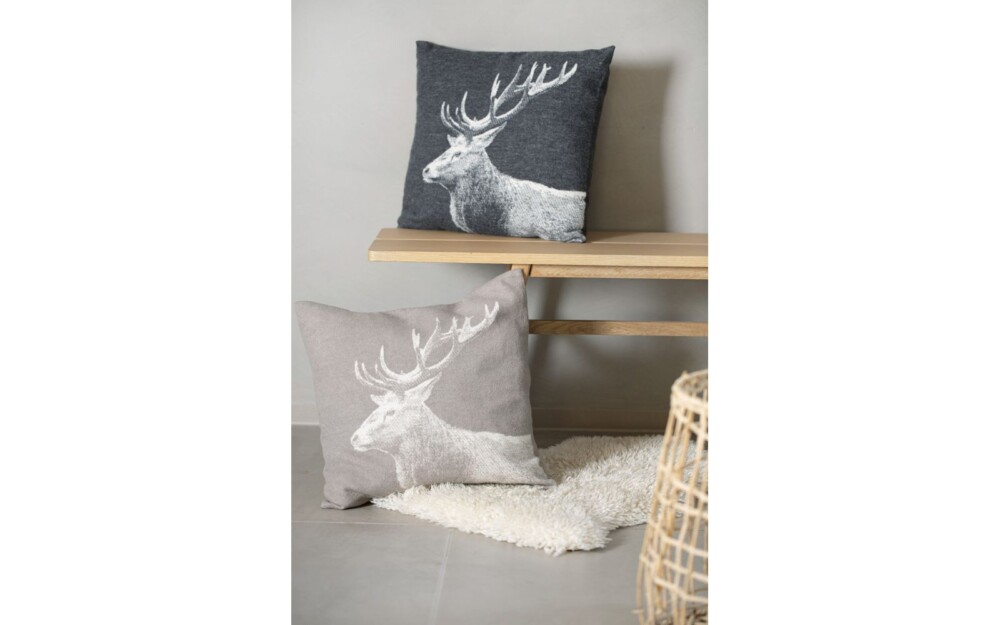 DAVID FUSSENEGGER - FEDERA CUSCINO SILVRETTA "STAG PHOTOGRAPHIC" (2 Colori) - immagine 2