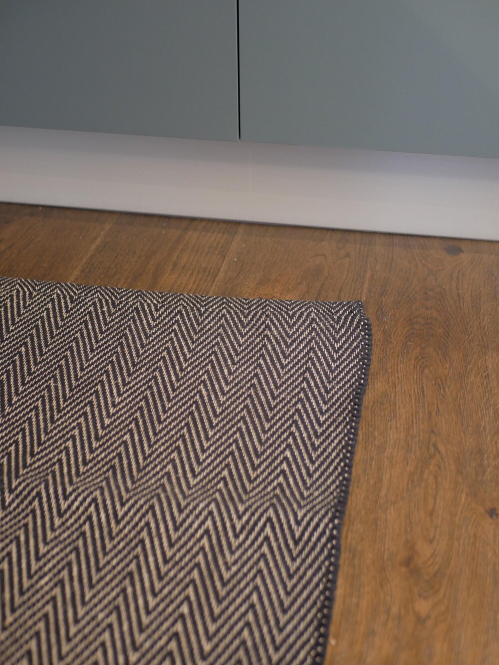 STILE STORE - TAPPETO NERO IN LINO E COTONE