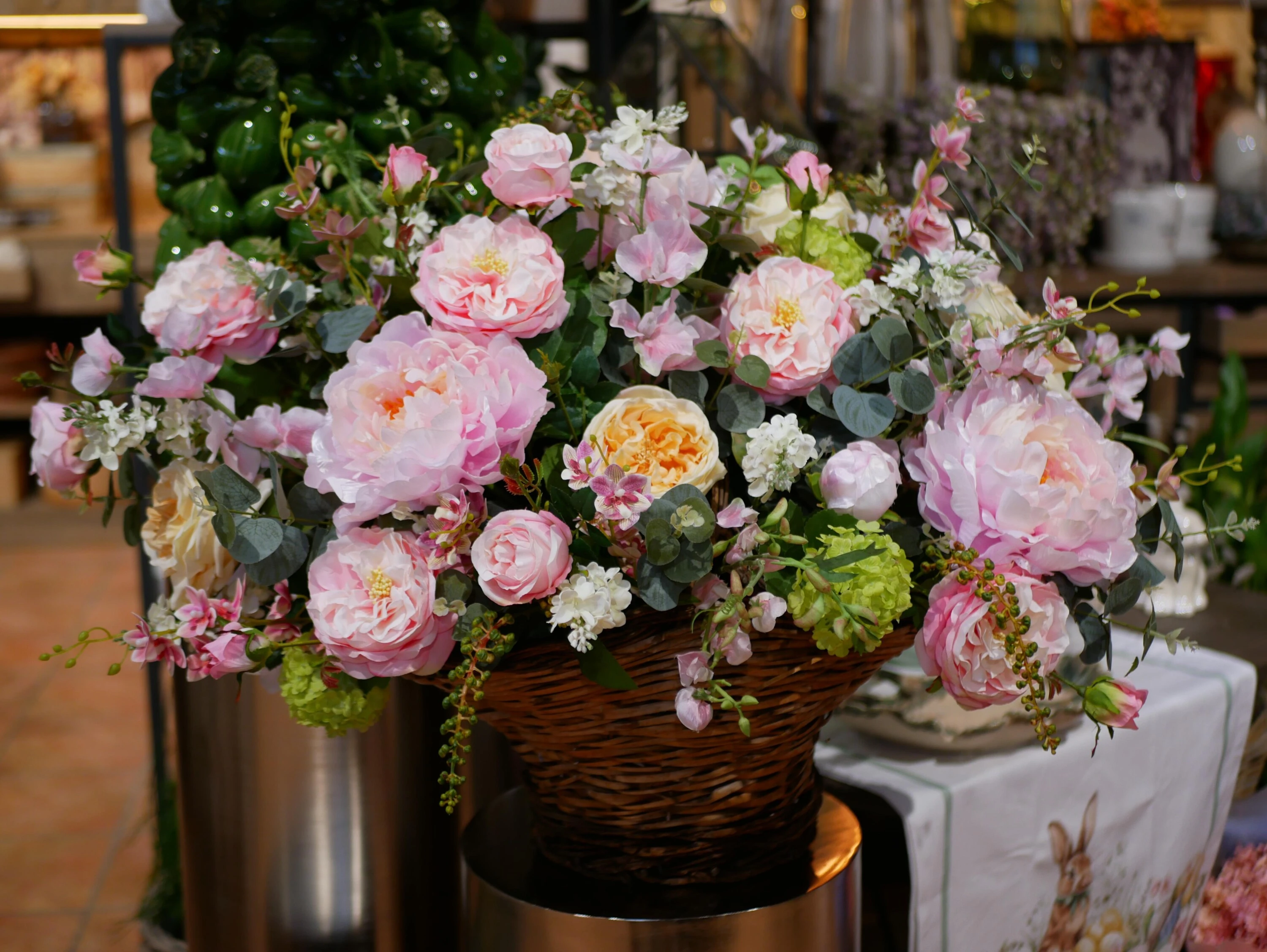 STILE STORE - COMPOSIZIONE FLOREALE ARTIFICIALE GRANDE - immagine 3